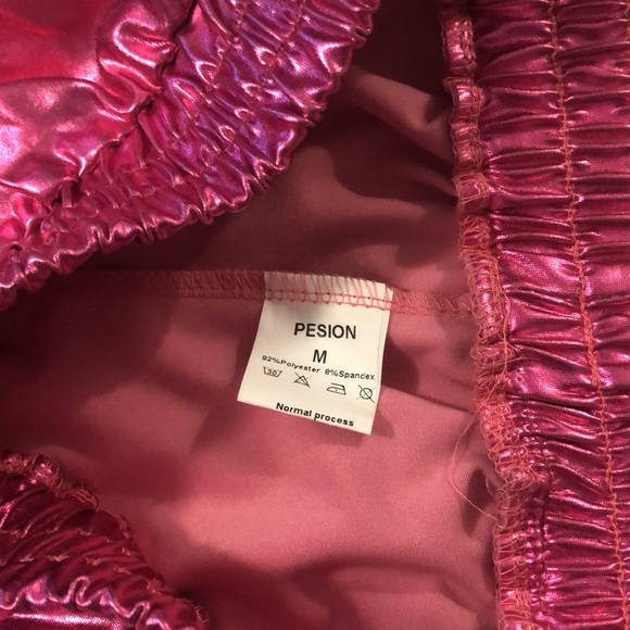 Pesion Women’s Metallic Hot Short Shorts Size Medium - Picture 4 of 8